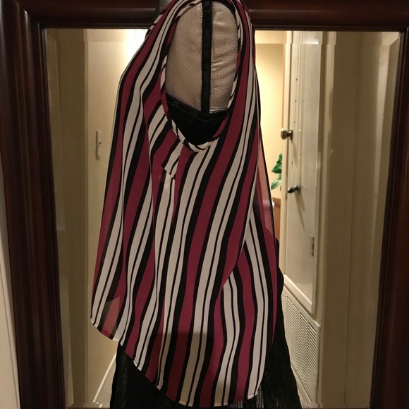 🎯SOLD🎯 Michael Kors sleeveless top - Picture 2 of 5